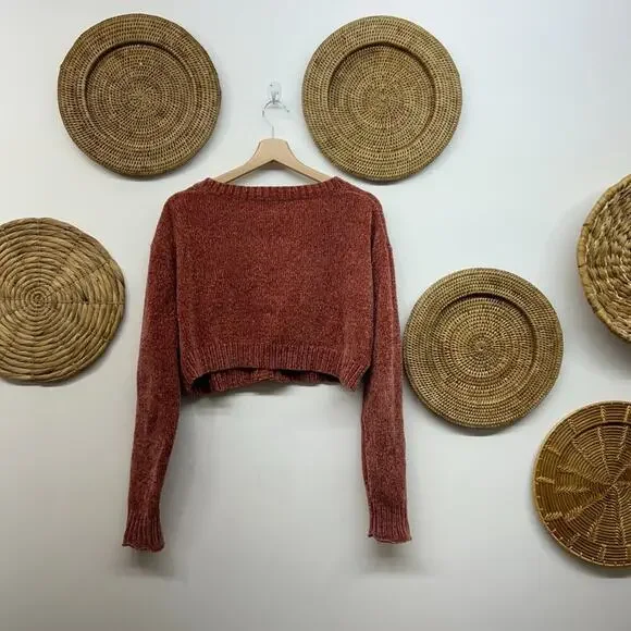 UO Urban Outfitters Pink Cozy Chenille Knit Cropped Cardigan Sweater Medium - Picture 3 of 6